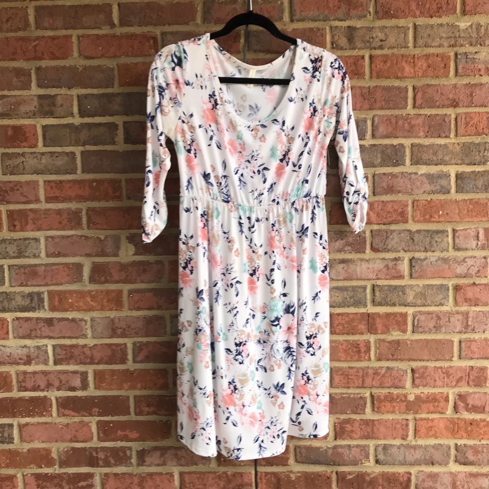 Maternity floral dress